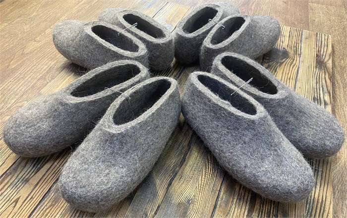 07) Валяные тапочки ПФ П-1084